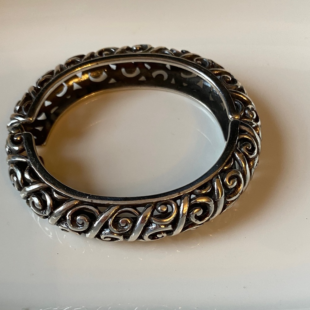 Scroll Work Silver Bangle Swirl Hinged Bracelet V… - image 1